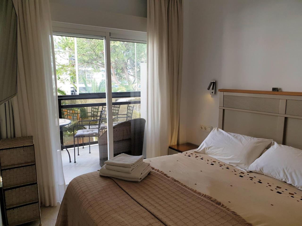 Skol Apartments Marbella Exterior photo